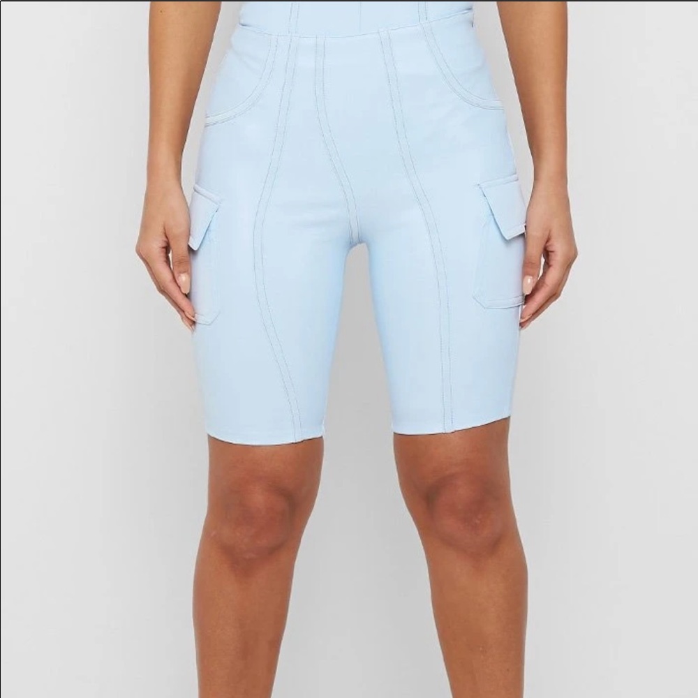 HIGH WAISTED CYCLING BIKER SHORTS - LIGHT BLUE